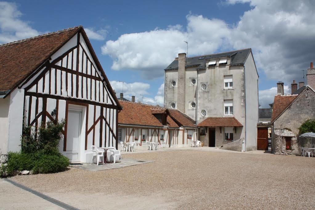 Logis Hotel Du Cygne Брасье Экстерьер фото